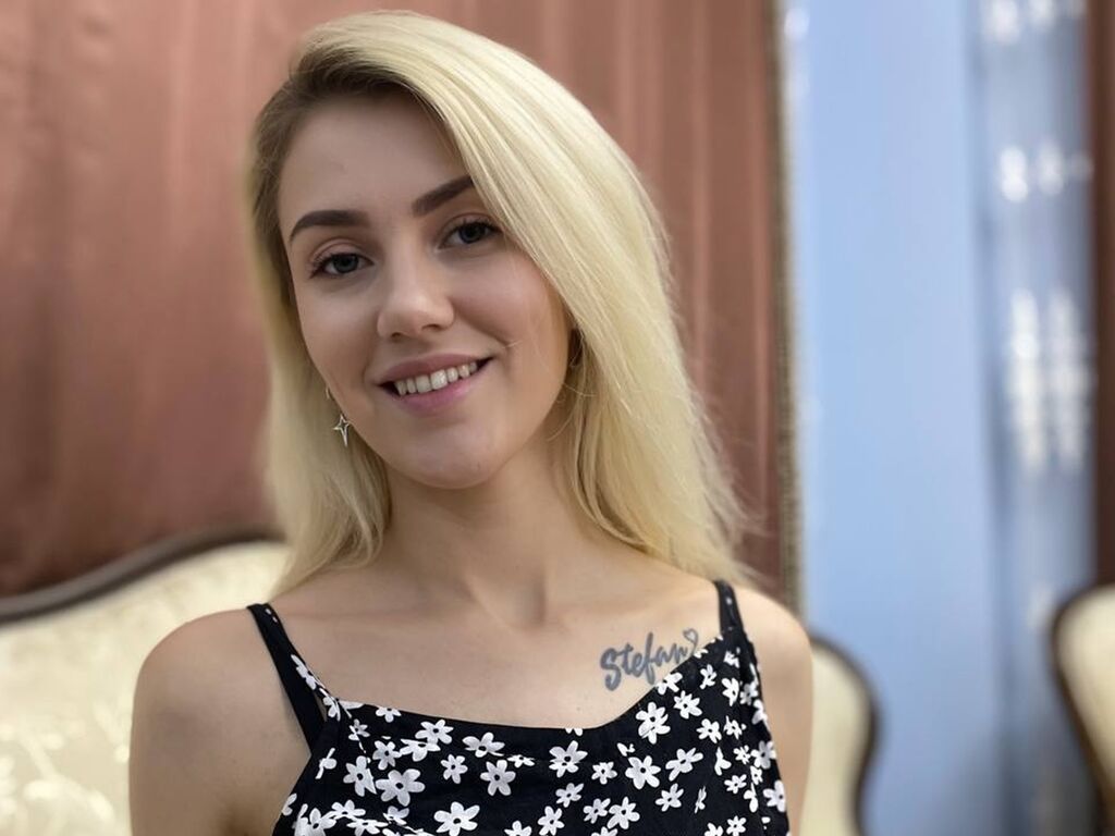 Kristina Moonless